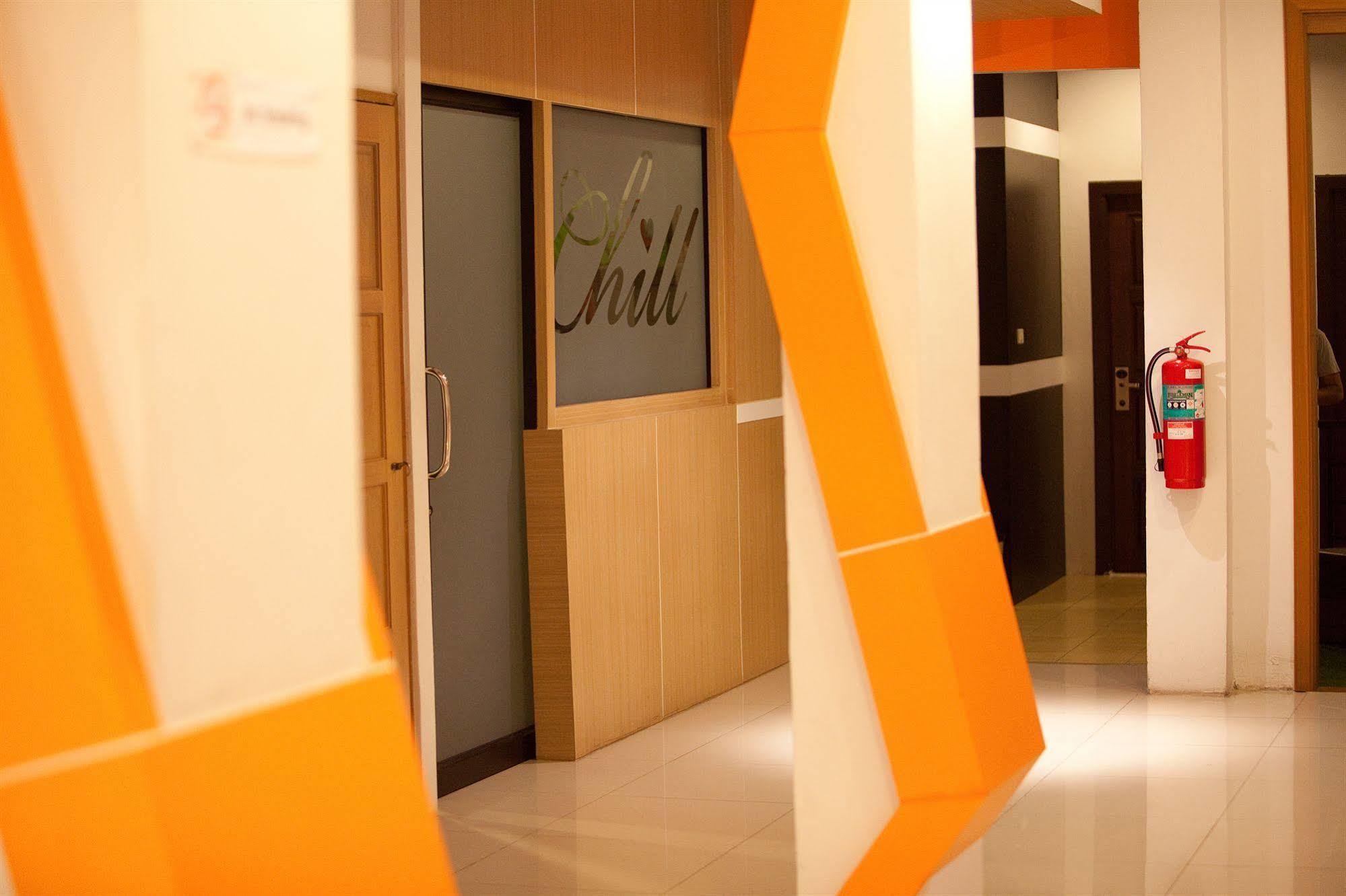 Studio Patong By Icheck Inn Phuket Εξωτερικό φωτογραφία